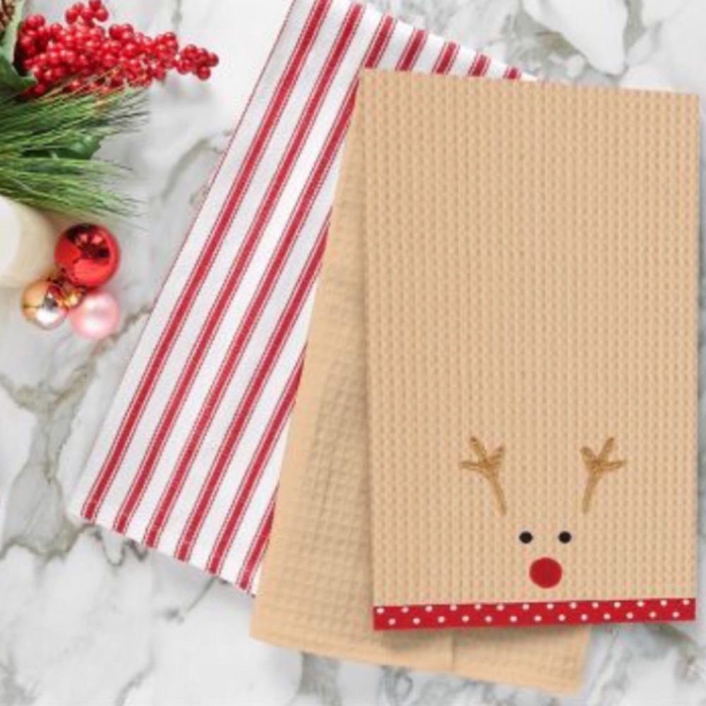 C&F Kitchen Rudolph Waffle Weave Kitchen Towel - Picture 2 of 11